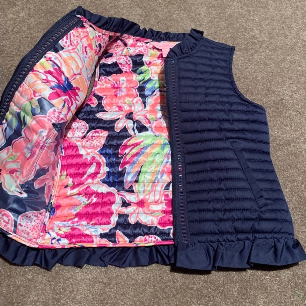 Girls Lilly Pulitzer L 8-10 Navy Vest EUC CUTE!!